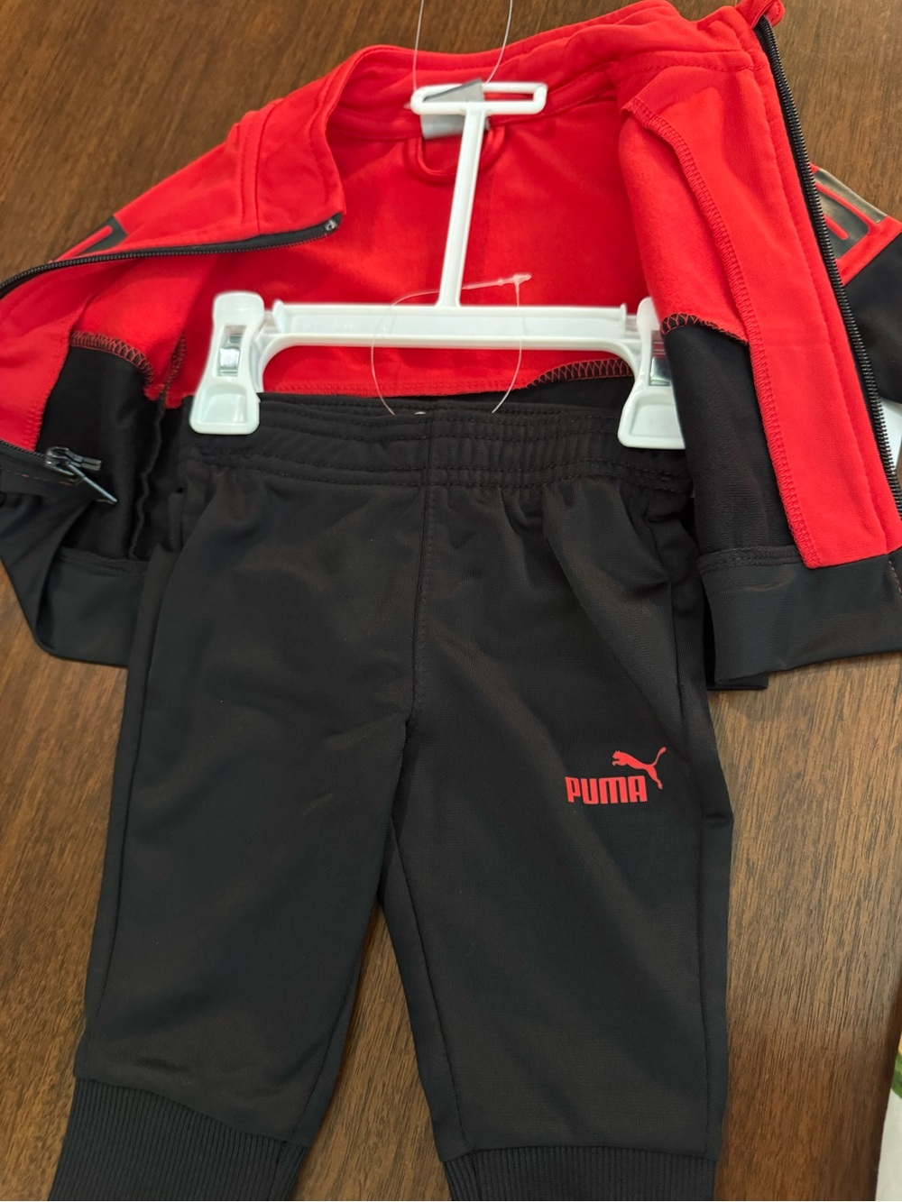 Puma Kids Red and Black Colorblock Sweatpants Set - Picture 3 of 5